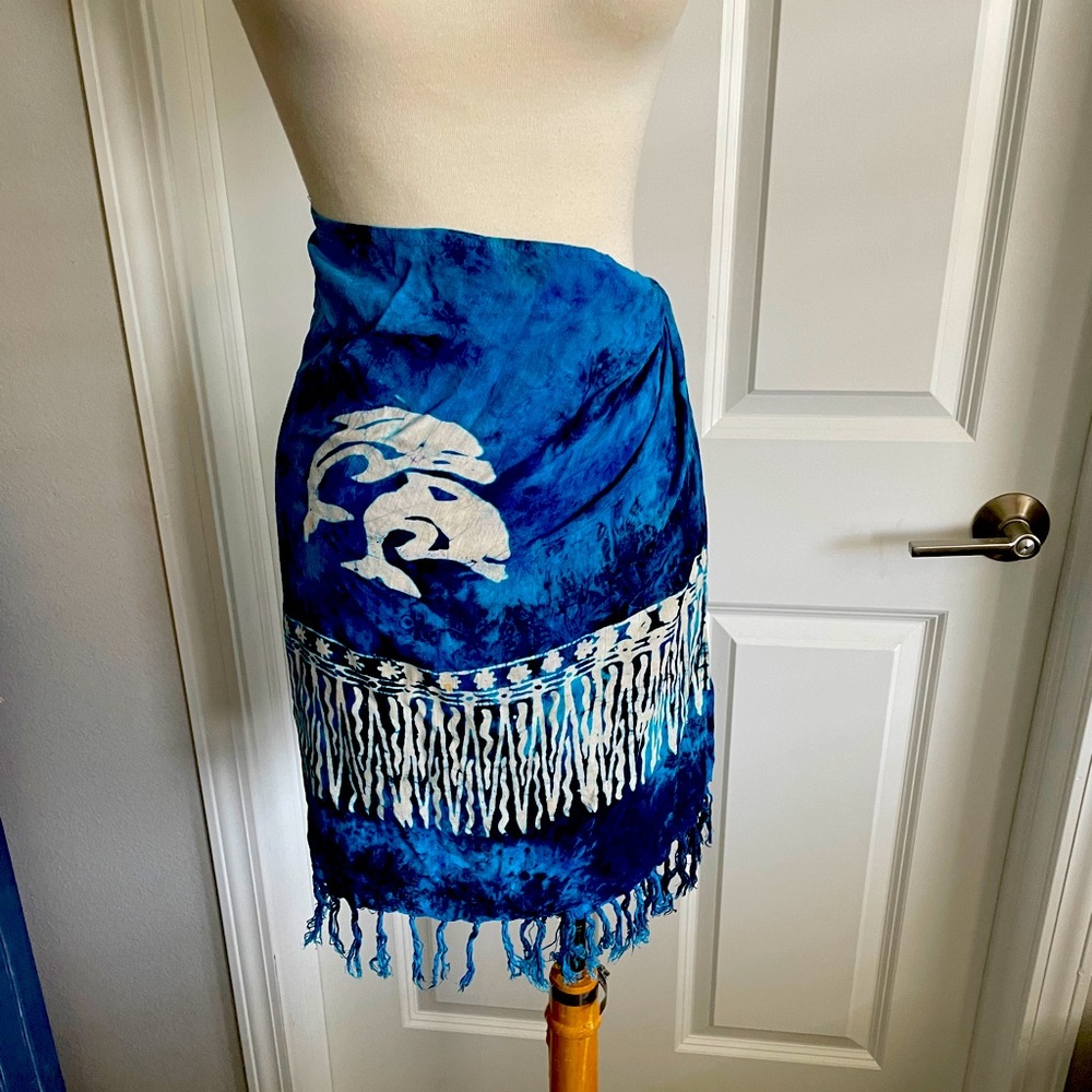 Vintage Turquoise Indigo Blue Batik Dolphin Sarong Pareo Wrap Porpoise Scarf